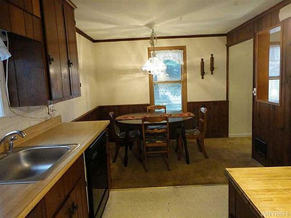 5th image of 265 Woodland Dr