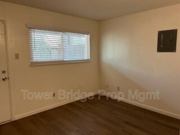 4th image of 10616 Fair Oaks Blvd APT 10