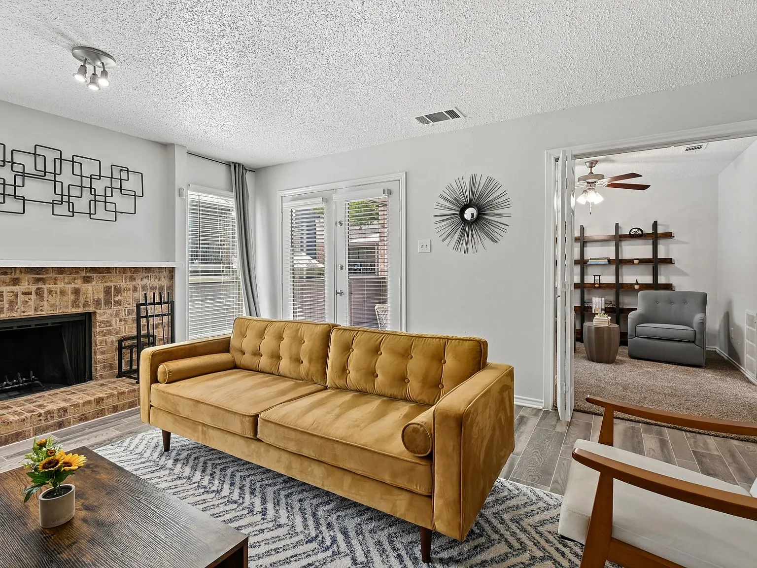 Chisholm Place — Photo 4