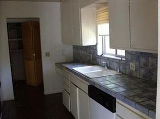 2701 Garfield Ave, Carmichael, CA