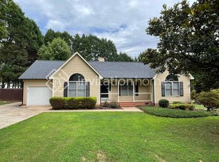 158 Creek Haven Dr, Gastonia, NC 28056