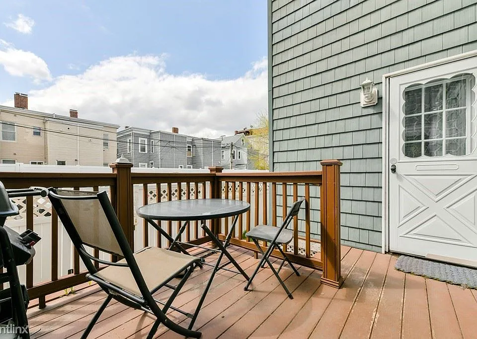 243 Emerson Boston (South Boston) Unit Photo 14