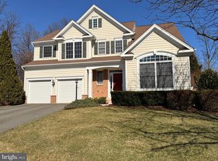 42754 Hollowind Ct, Ashburn, VA
