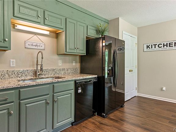 5th image of 13228 Shaw Ln
