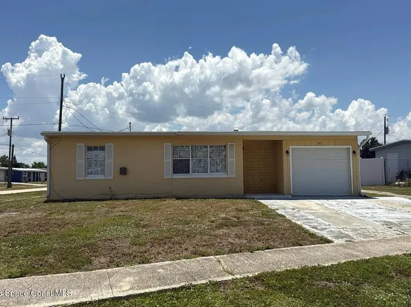611 Floral Ln, Pt Charlotte, FL 33952