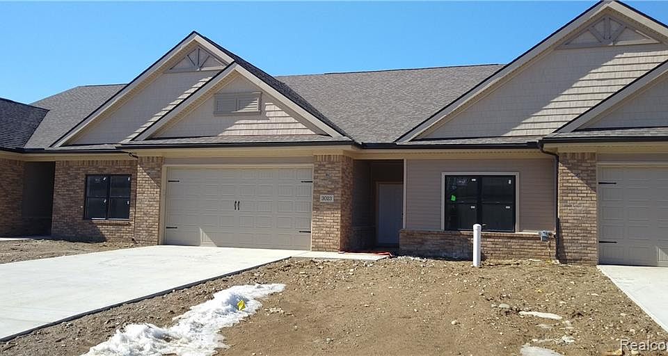 1st image of 3003 Sandalwood Court Vlg