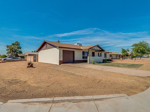 4th image of 4002 N 75th Dr