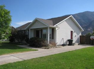 63 S 1250 E, Hyrum, UT 84319