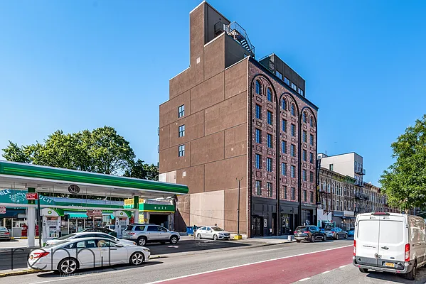 Rented by Rennit Inc. | media 9