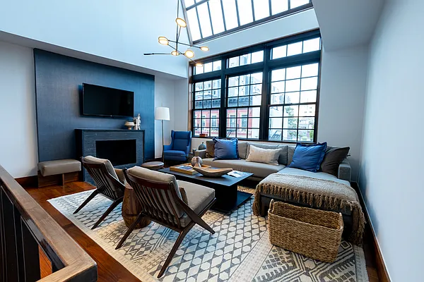 Rented by Finest Furnished LLC | media 1