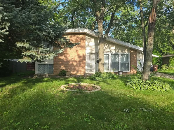 13 Wilson Ct, Park Forest, IL 60466