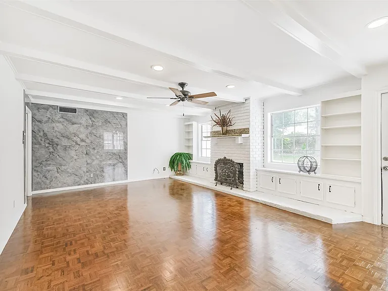 12223 Old Oaks Dr — Photo 15