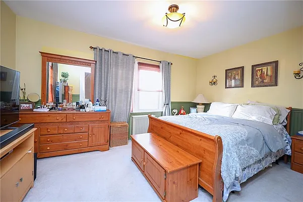 Sold by Remax Edge | media 20