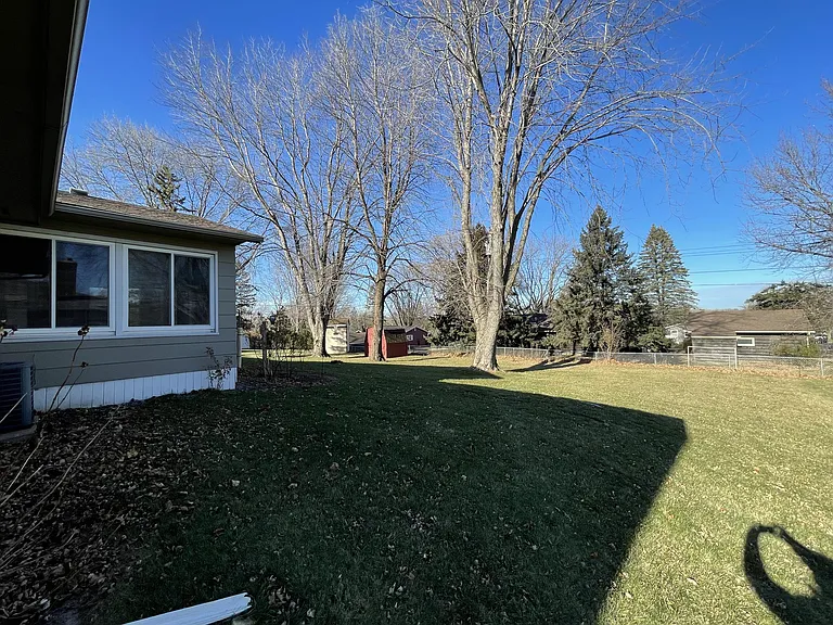 1608 Mitchell Dr — Photo 24