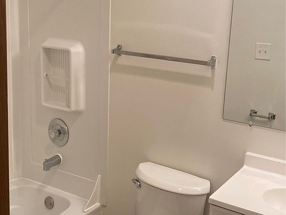 3rd image of 754 N Pioneer Rd #205