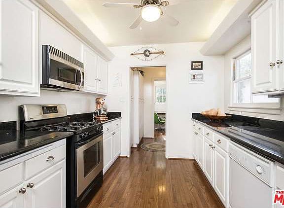 5th image of 6941 Orion Ave