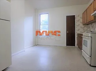 Rented by MAC Realty NY