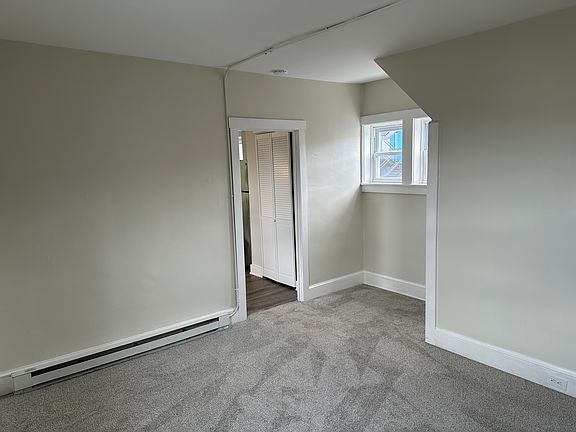 4th image of 14 W Lancaster Ave #8J