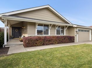 1275 Beechwood Dr, Petaluma, CA
