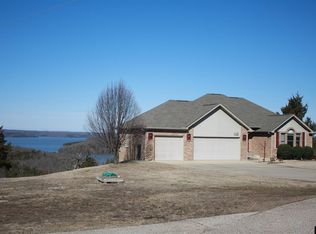 112 Top Of The Lake Dr, Jordan, AR 72519