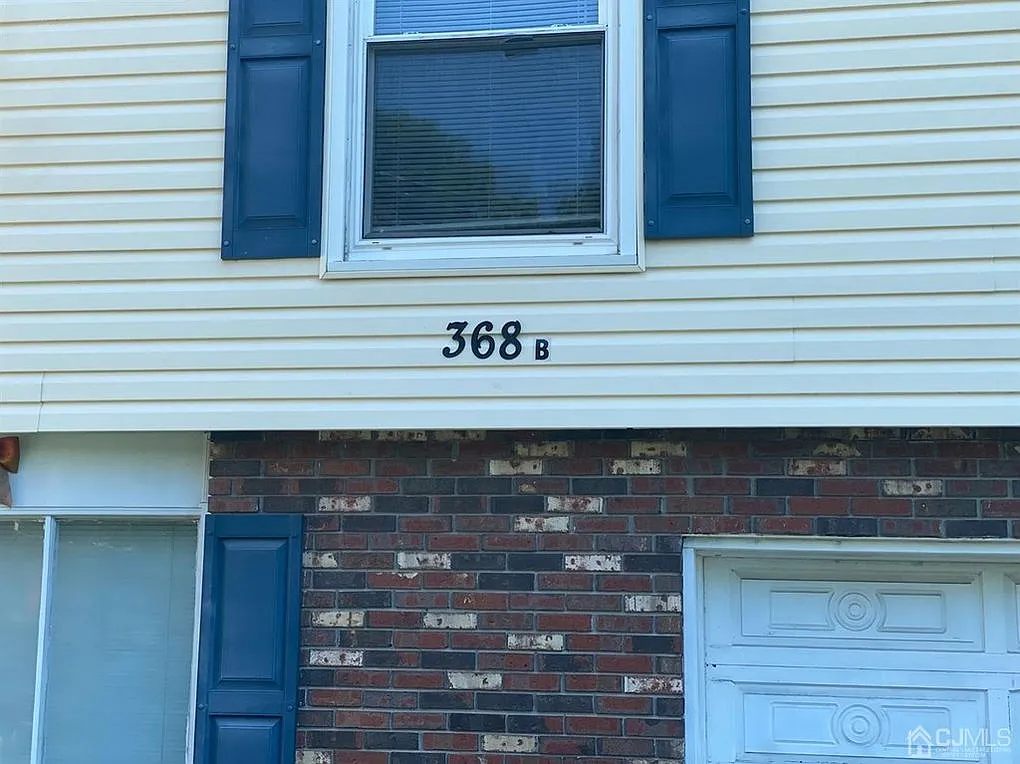 2 bed, 1400 sqft, $2,750 — Photo 2
