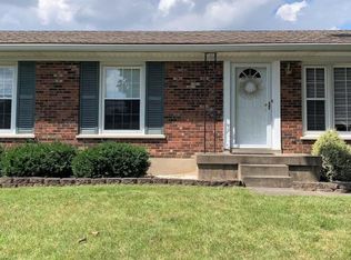 4905 W Bahama Ct, Louisville, KY 40219