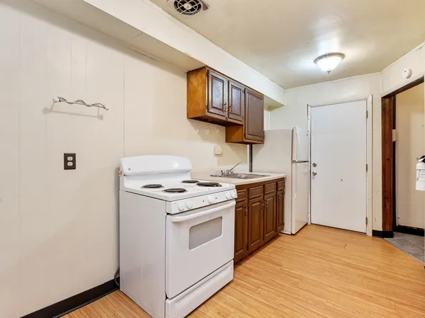 441-443-445 Library St #3, Braddock, PA 15104