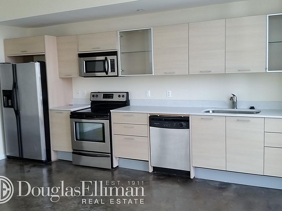 1st image of 350 NE 24th St APT 806