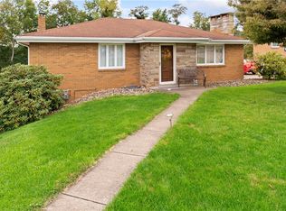 8 Rose Ave, Coraopolis, PA 15108