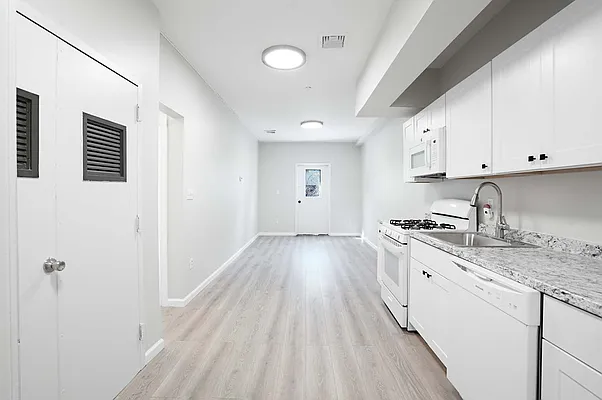 Rented by Compass | media 1