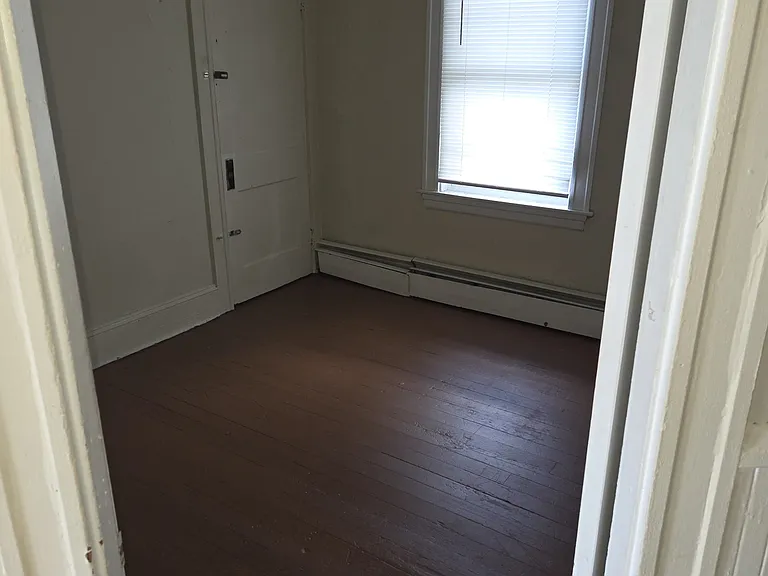 198 Park Ave — Photo 4