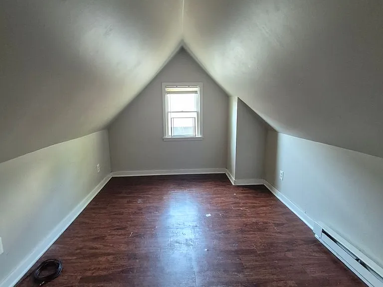 11 Lafayette Park — Photo 10