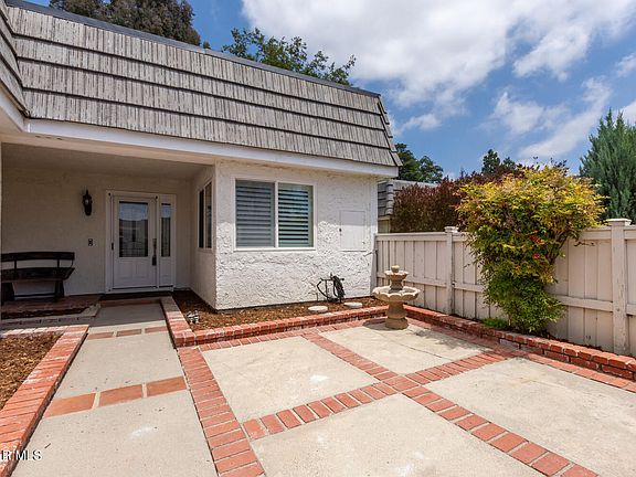 3rd image of 2561 Northshore Ln