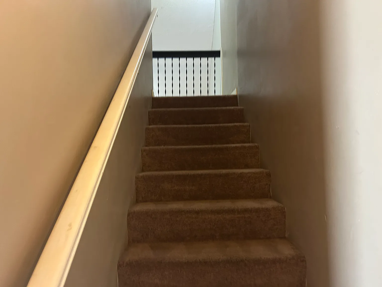 2 bed, 2.5 bath, 1300 sqft, $1,250 — Photo 3