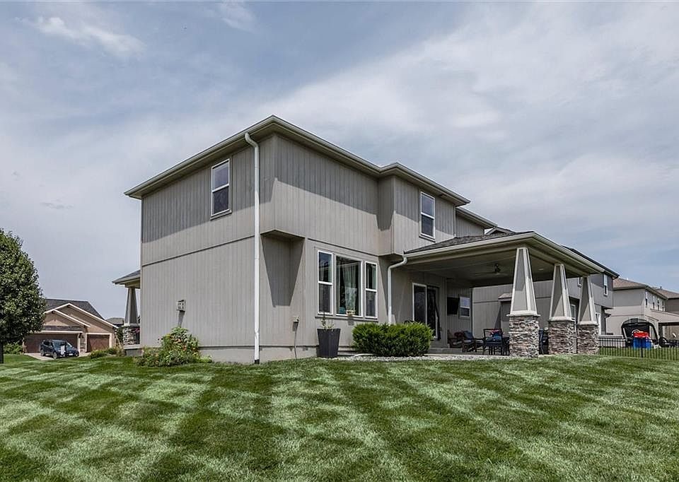 18523 W 193rd Ter, Spring Hill, KS 66083 | Zillow