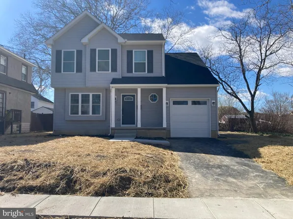 447 W River Dr, Pennsauken, NJ 08110