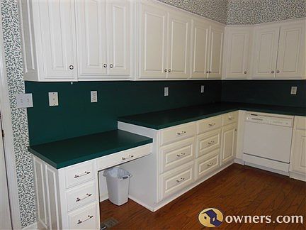 Left side of kitchen
