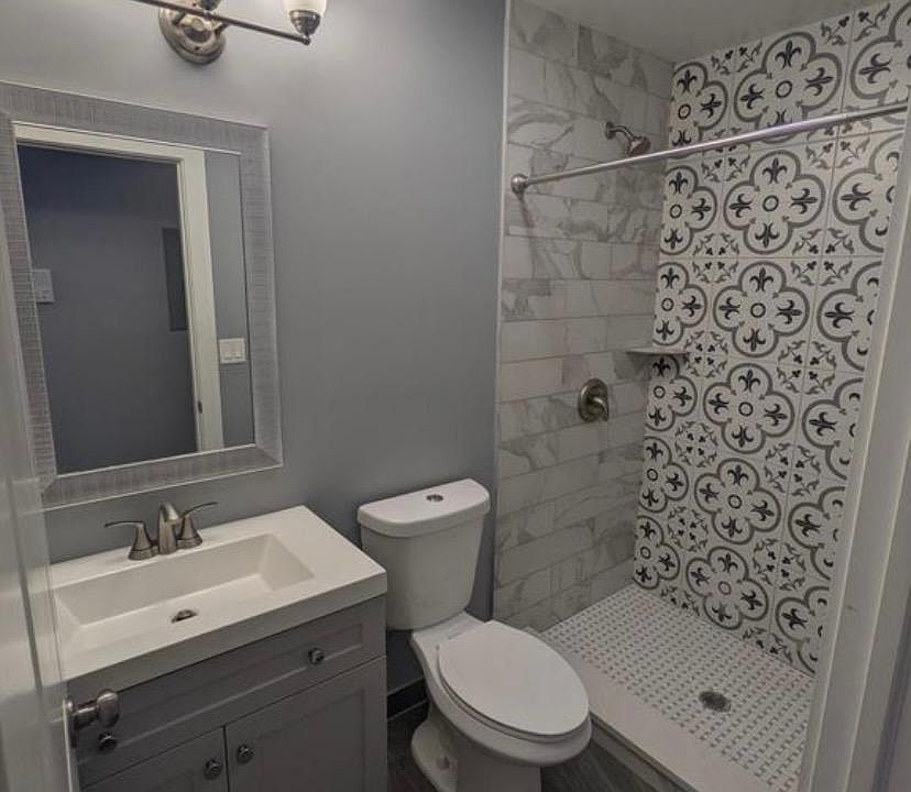 1st image of 5216 S Prairie Ave