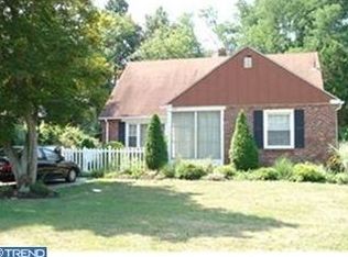 1110 Burmont Rd, Drexel Hill, PA 19026