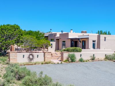 14 Miners Trl, Santa Fe, NM, 87508
