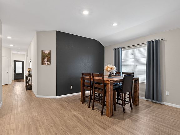 3rd image of 5877 Companion Loop