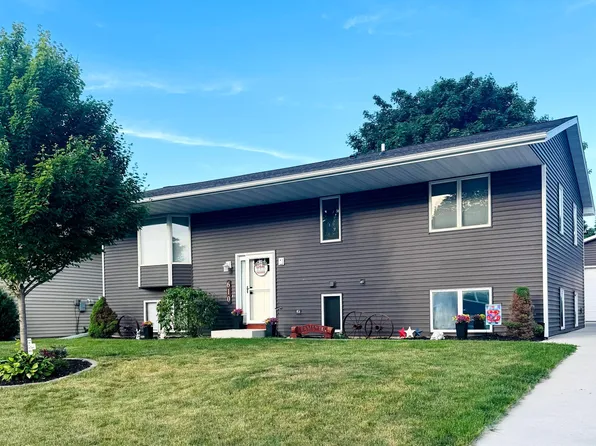 610 3rd Ave SE, Stewartville, MN 55976