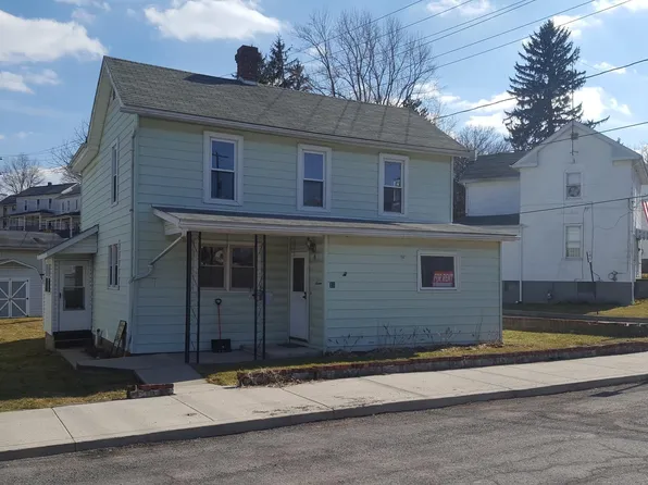 16 Hill St, Frostburg, MD 21532