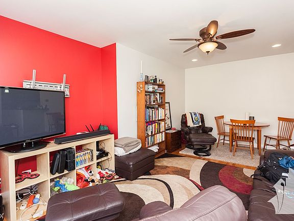 2018_3_22_4837_N_Ashland_Unit_3_6