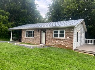 22953 Senedo Rd, Woodstock, VA 22664