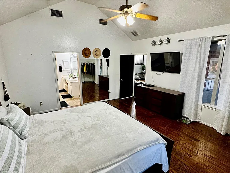 14506 Wadlington Dr — Photo 19