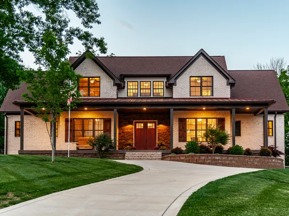1020 Morchella Private Way, Hendersonville, TN 37075