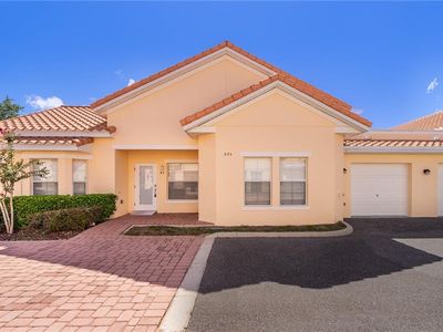 995 David Walker Dr #E2, Tavares, FL, 32778