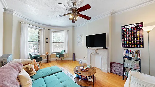 86 Hammond St #2A Photo 1