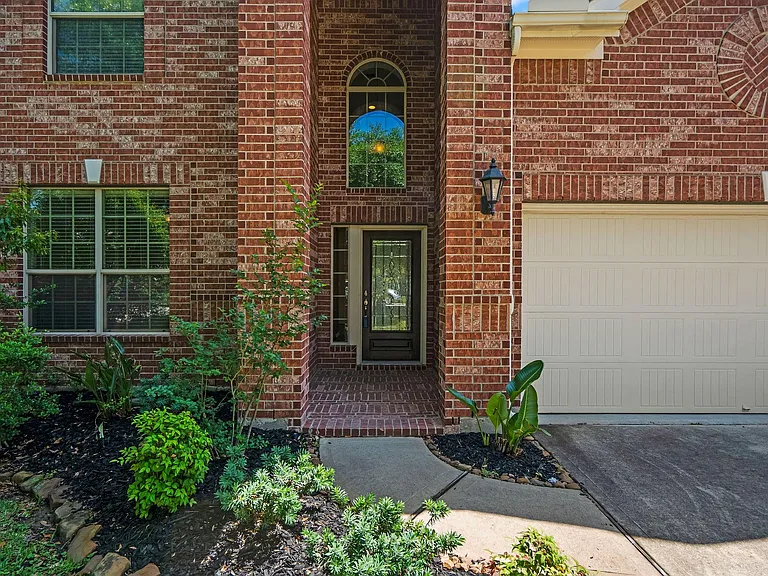 46 Black Swan Ct — Photo 4